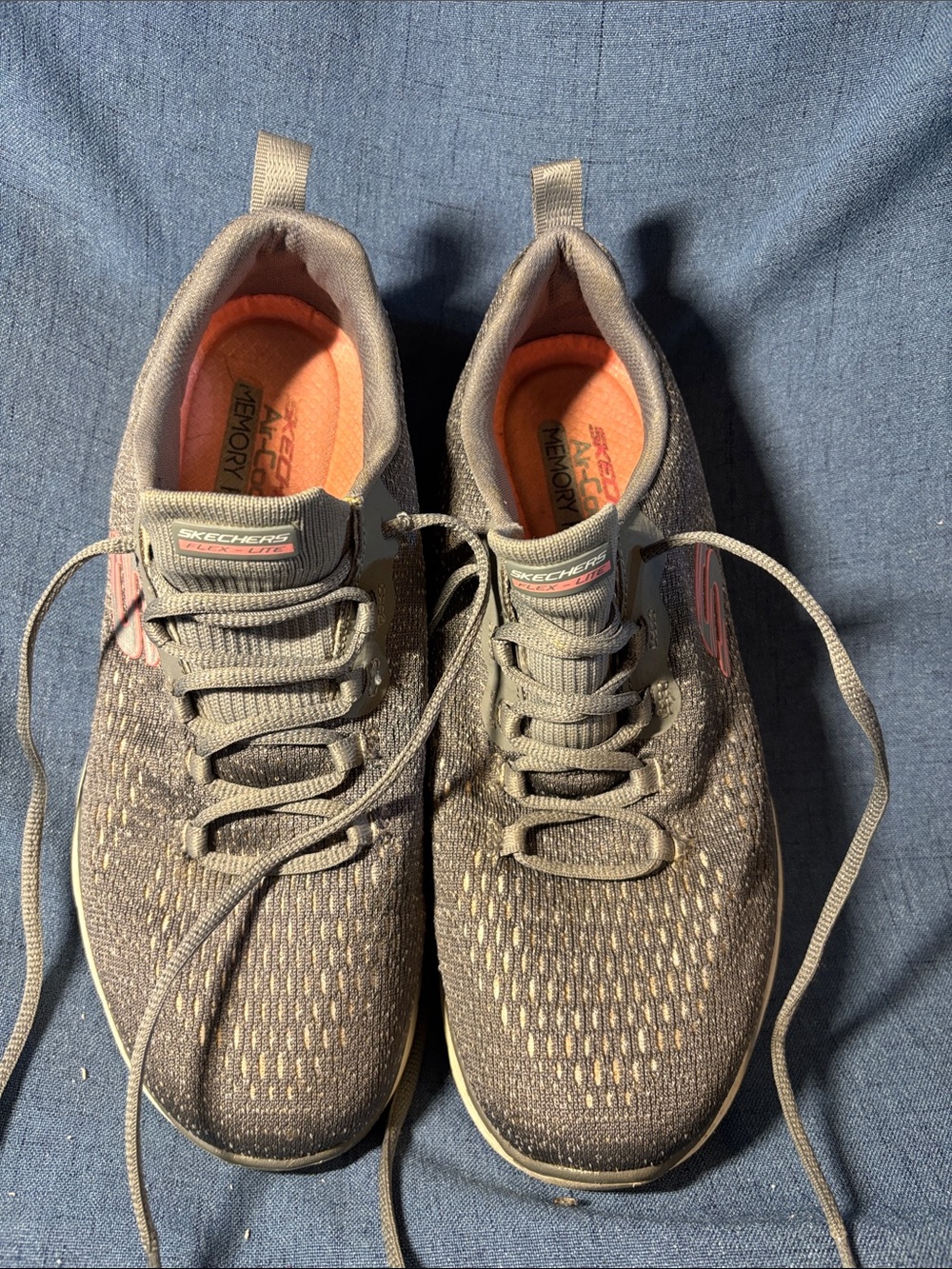 Skechers Gray Knit Sneakers with Pink Interior
